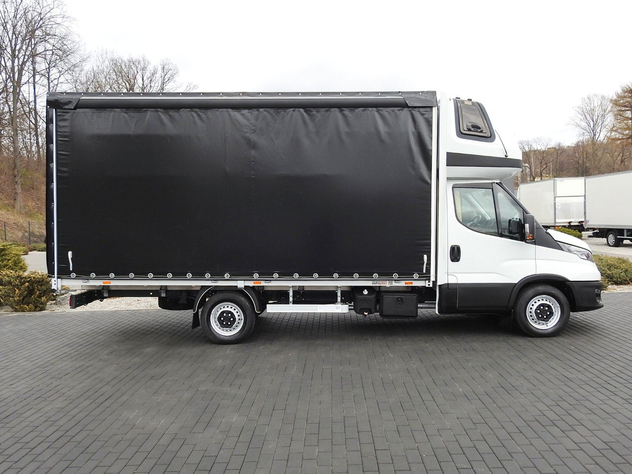 Iveco DAILY  35S18 PRITSCHE PLANE 10 PALETTEN WEBASTO leasing Iveco DAILY  35S18 PRITSCHE PLANE 10 PALETTEN WEBASTO: picture 7