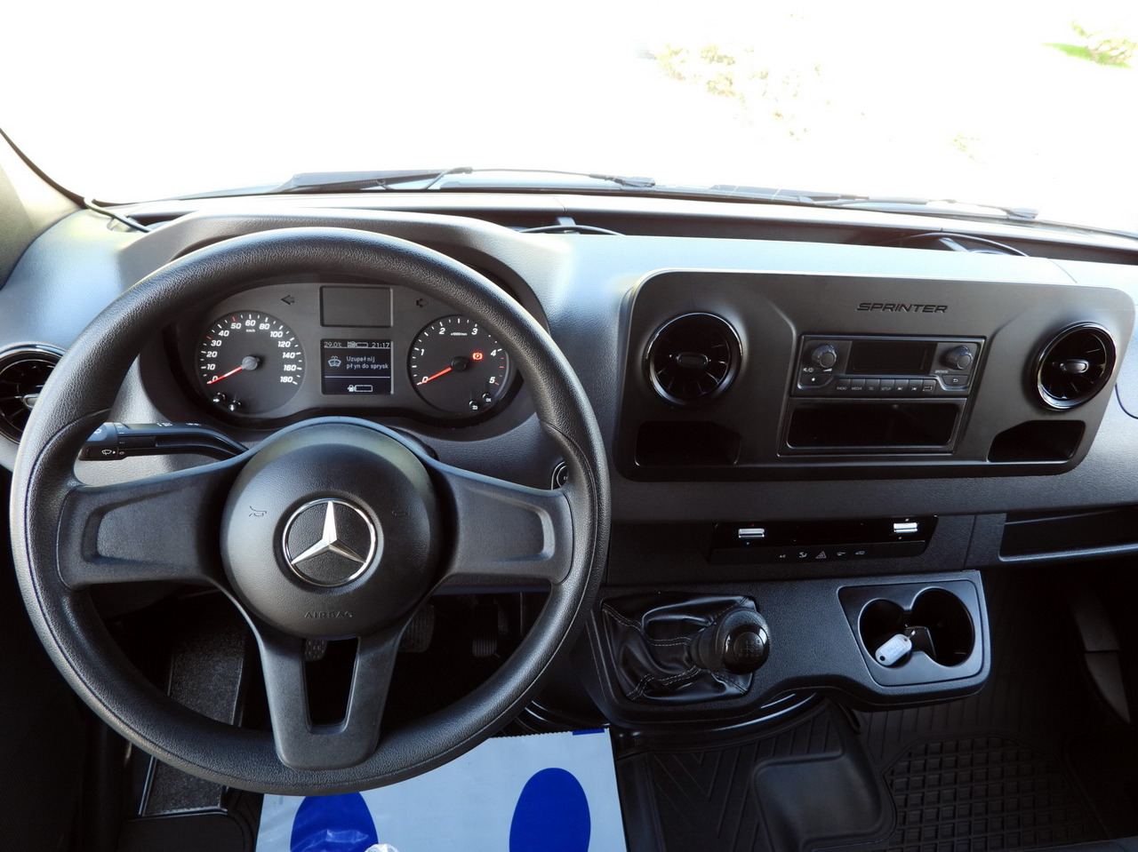 Box van MERCEDES SPRINTER 315 BOX LIFT 8 PALLETS AIR CONDITIONING  150HP: picture 25