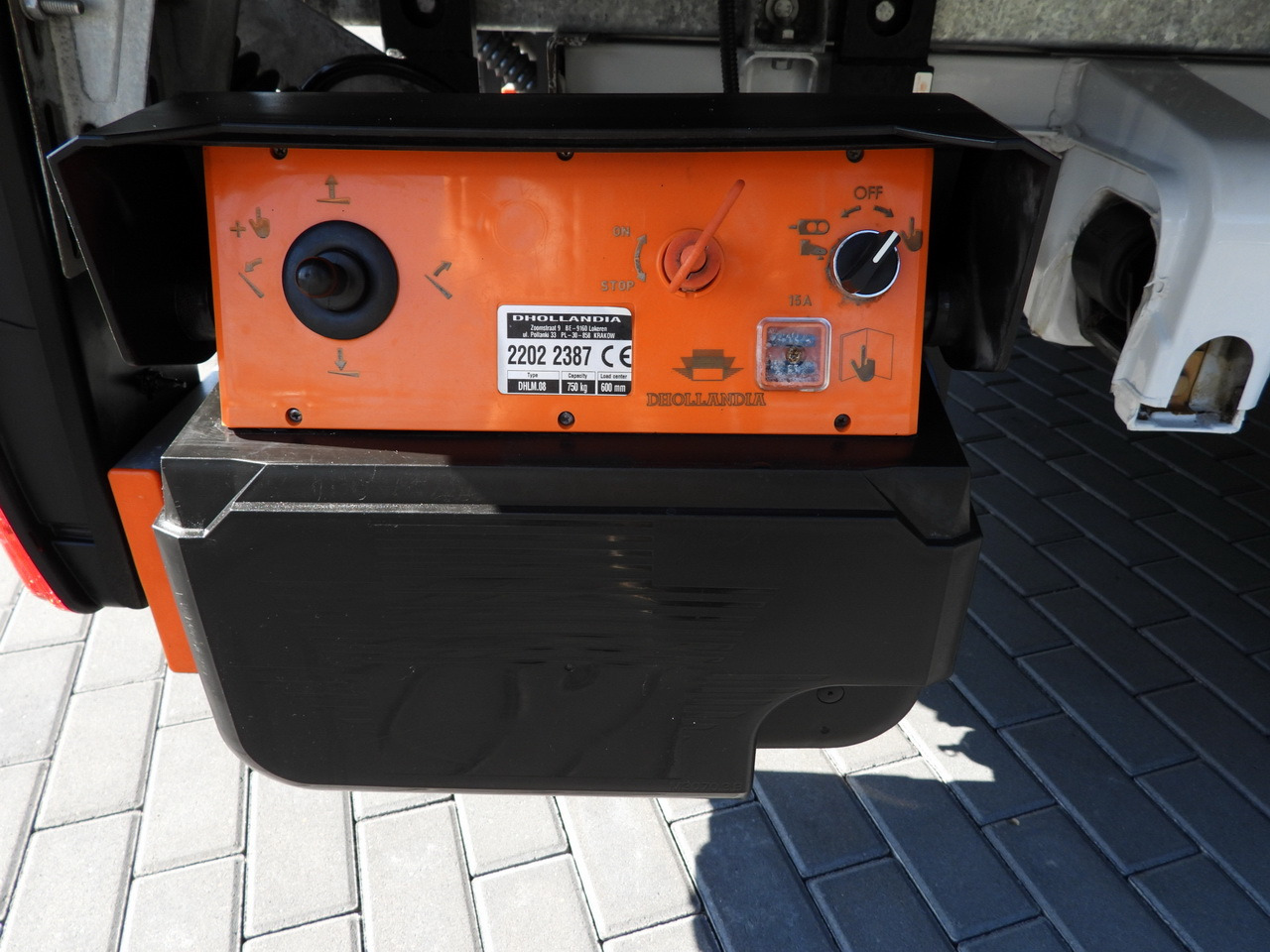 Box van MERCEDES SPRINTER 315 BOX LIFT 8 PALLETS AIR CONDITIONING  150HP: picture 16