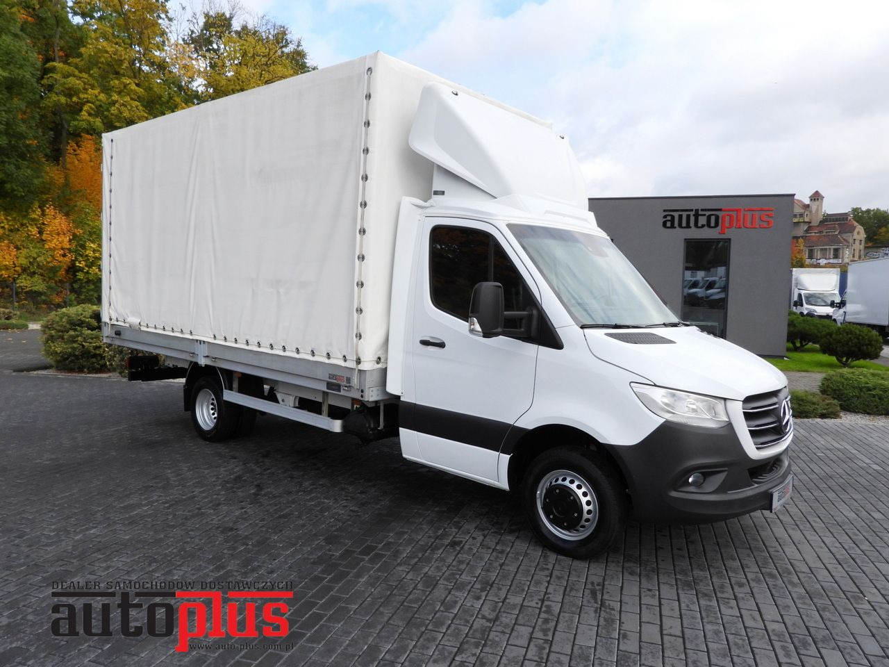 MERCEDES SPRINTER 316 TARPAULIN 10 PALLETS TWIN WHEELS AIR CONDITIONING 165HP - Curtain side van: picture 1 MERCEDES SPRINTER 316 TARPAULIN 10 PALLETS TWIN WHEELS AIR CONDITIONING 165HP - Curtain side van: picture 1