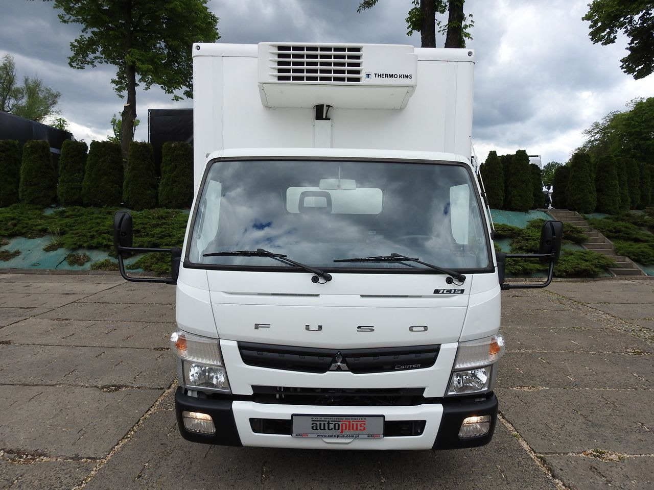MITSUBISHI CANTER FUSO 7C15 REGRIGERATOR BOX -4*C LIFT POWER SUPPLY 230V AIR CONDITIONING AUTOMATIC TRANSMISSION  150HP - Refrigerator truck: picture 5 MITSUBISHI CANTER FUSO 7C15 REGRIGERATOR BOX -4*C LIFT POWER SUPPLY 230V AIR CONDITIONING AUTOMATIC TRANSMISSION  150HP - Refrigerator truck: picture 5