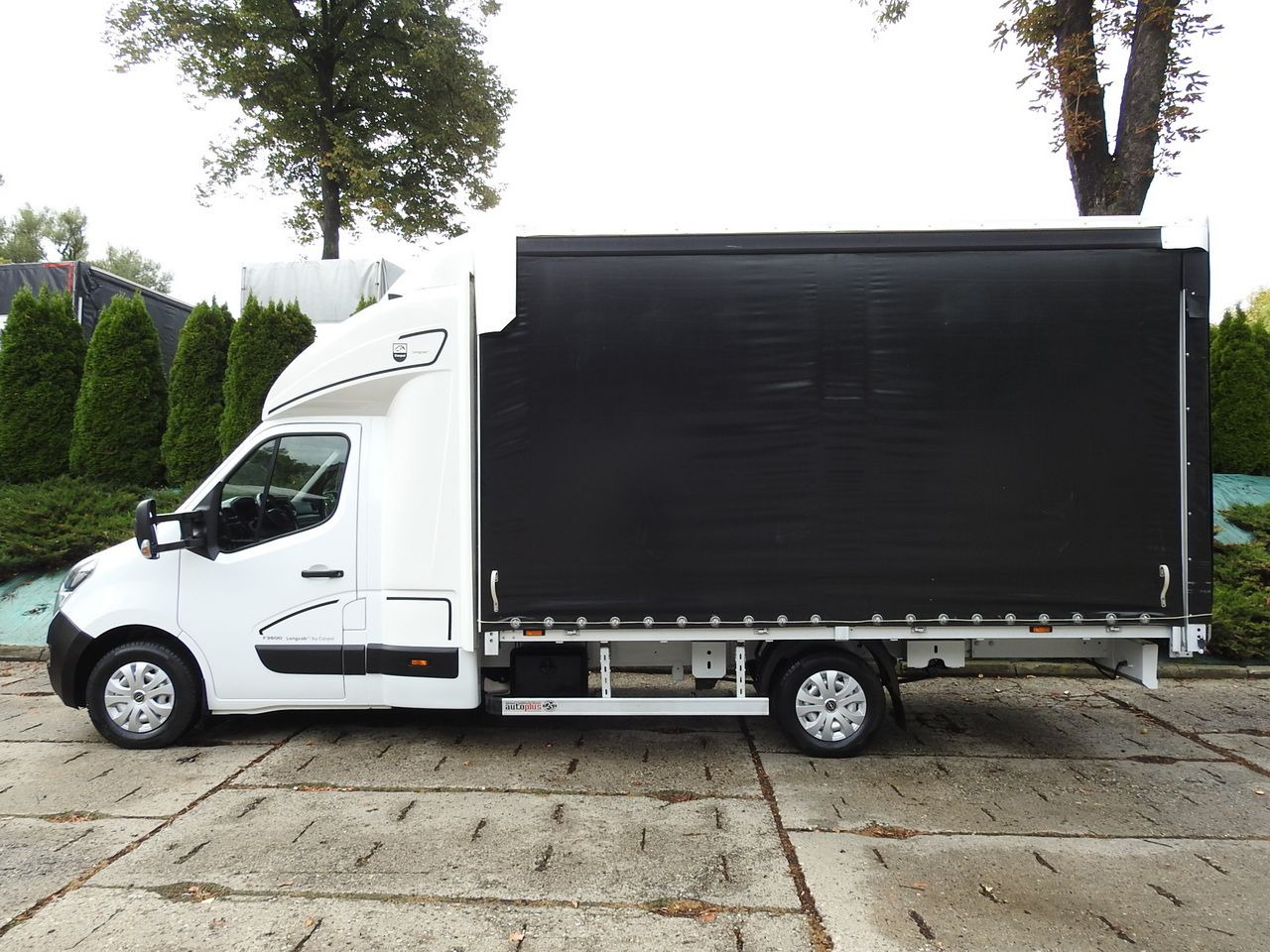 Curtain side van OPEL MOVANO: picture 9