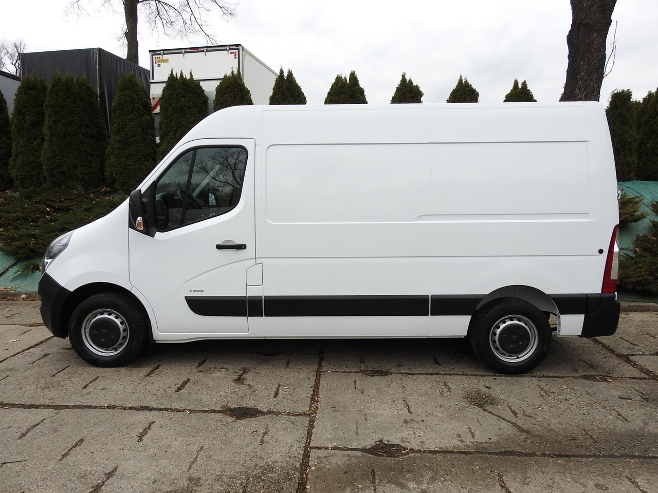 OPEL MOVANO REFRIGERATOR VAN 0*C CRUISE CONTROL NAVIGATION AIR CONDITIONING LED LIGHTS  136HP leasing OPEL MOVANO REFRIGERATOR VAN 0*C CRUISE CONTROL NAVIGATION AIR CONDITIONING LED LIGHTS  136HP: picture 9