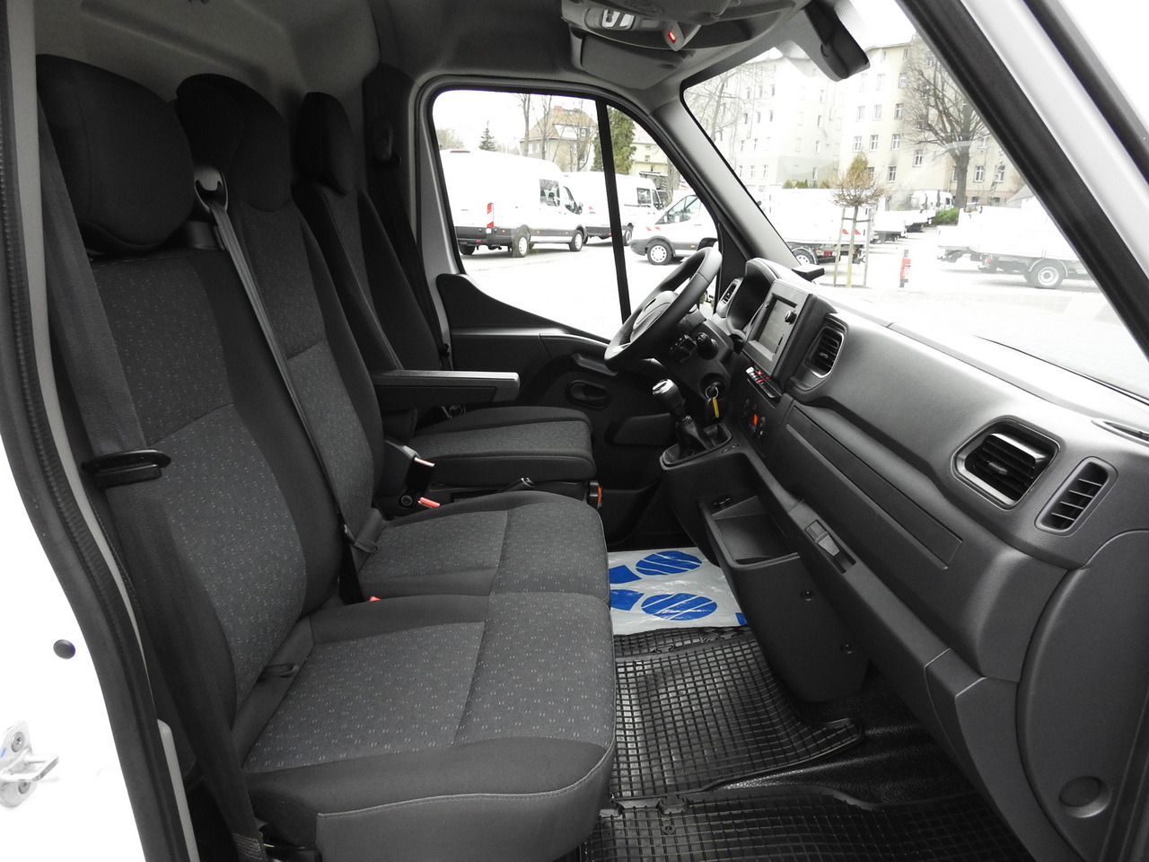OPEL MOVANO REFRIGERATOR VAN 0*C CRUISE CONTROL NAVIGATION AIR CONDITIONING LED LIGHTS  150HP leasing OPEL MOVANO REFRIGERATOR VAN 0*C CRUISE CONTROL NAVIGATION AIR CONDITIONING LED LIGHTS  150HP: picture 39
