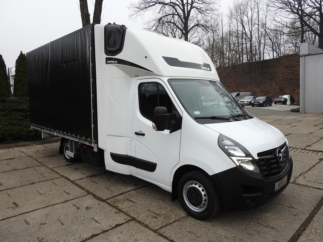 OPEL MOVANO TARPAULIN 10 PALLETS WEBASTO CRUISE CONTROL NAVIGATION AIR CONDITIONING LED LIGHTS PNEUMATICS 165HP - Curtain side van: picture 4 OPEL MOVANO TARPAULIN 10 PALLETS WEBASTO CRUISE CONTROL NAVIGATION AIR CONDITIONING LED LIGHTS PNEUMATICS 165HP - Curtain side van: picture 4