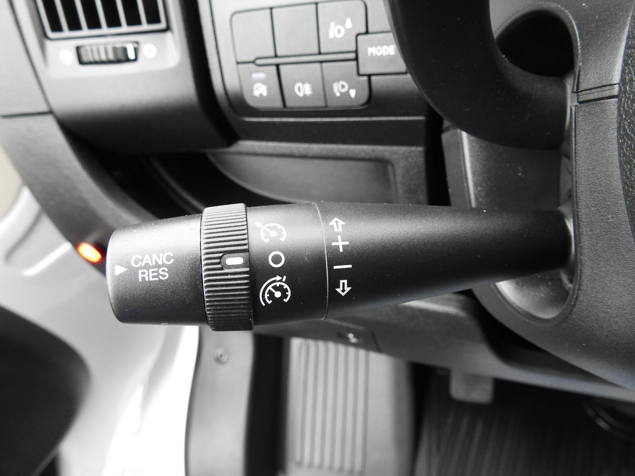 Refrigerated van PEUGEOT BOXER BOX LIFT 8 PALLETS CRUISE CONTROL AIR CONDITIONING  140HP: picture 28