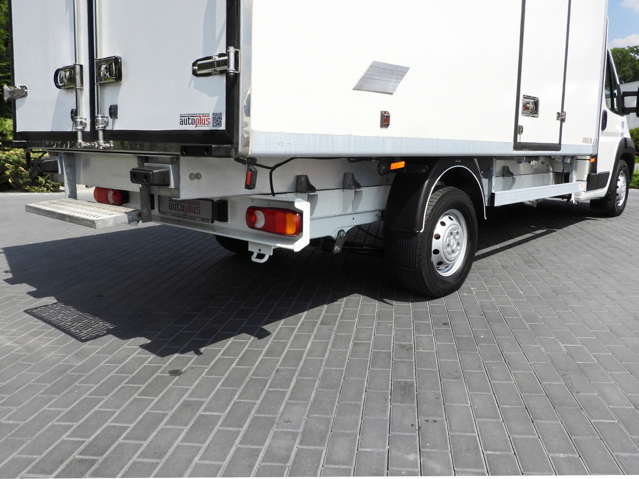 PEUGEOT BOXER REGRIGERATOR BOX 0*C 8 PALLETS CRUISE CONTROL LED LIGHTS AIR CONDITIONING  165HP leasing PEUGEOT BOXER REGRIGERATOR BOX 0*C 8 PALLETS CRUISE CONTROL LED LIGHTS AIR CONDITIONING  165HP: picture 28