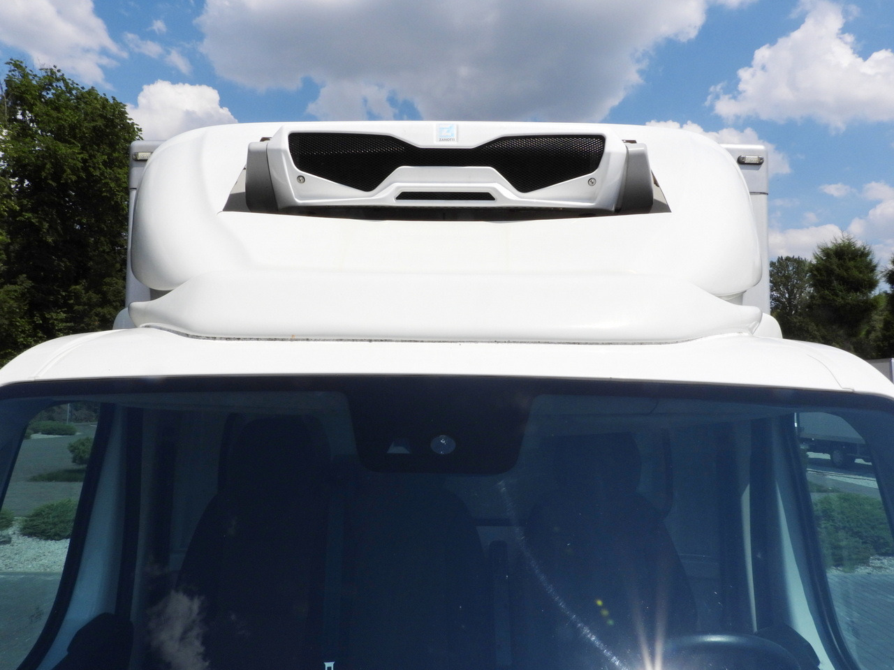 PEUGEOT BOXER REGRIGERATOR BOX 0*C 8 PALLETS CRUISE CONTROL LED LIGHTS AIR CONDITIONING  165HP leasing PEUGEOT BOXER REGRIGERATOR BOX 0*C 8 PALLETS CRUISE CONTROL LED LIGHTS AIR CONDITIONING  165HP: picture 16