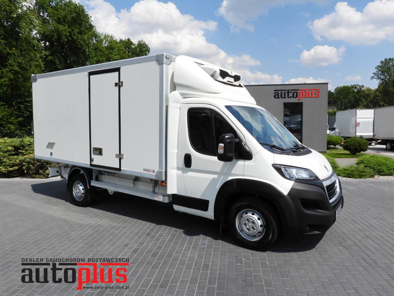 PEUGEOT BOXER REGRIGERATOR BOX 0*C 8 PALLETS CRUISE CONTROL LED LIGHTS AIR CONDITIONING 165HP - Refrigerated van: picture 1 PEUGEOT BOXER REGRIGERATOR BOX 0*C 8 PALLETS CRUISE CONTROL LED LIGHTS AIR CONDITIONING 165HP - Refrigerated van: picture 1