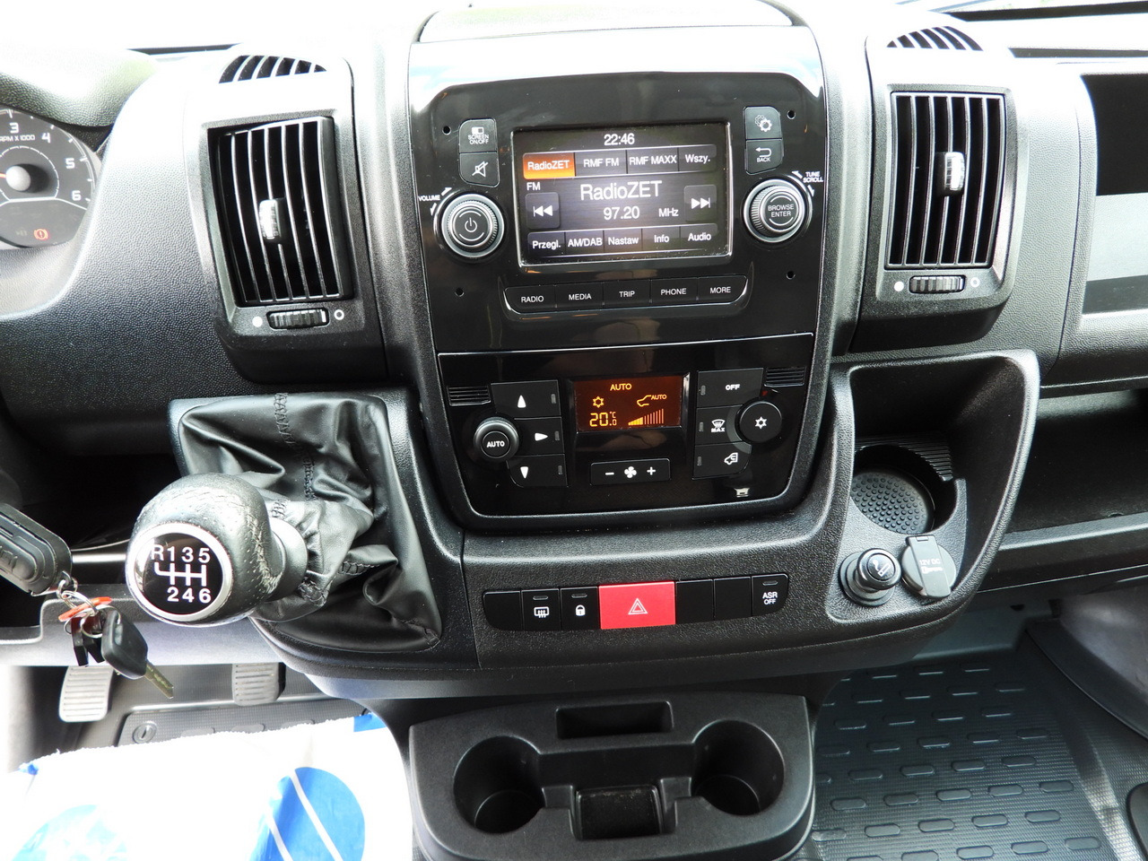 PEUGEOT BOXER REGRIGERATOR BOX 0*C 8 PALLETS CRUISE CONTROL LED LIGHTS AIR CONDITIONING  165HP leasing PEUGEOT BOXER REGRIGERATOR BOX 0*C 8 PALLETS CRUISE CONTROL LED LIGHTS AIR CONDITIONING  165HP: picture 39