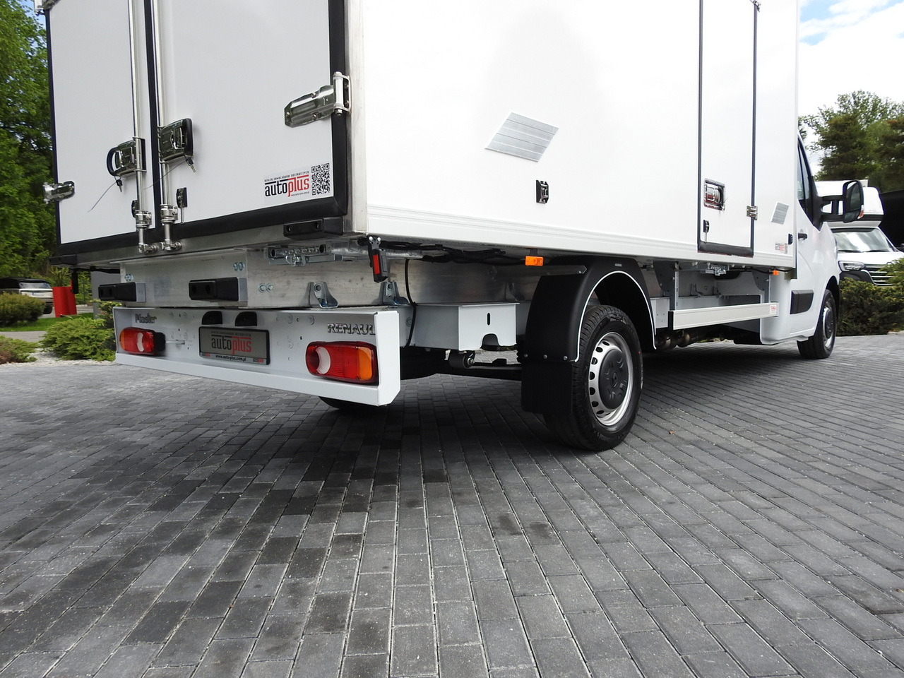 RENAULT MASTER NEW REGRIGERATOR BOX -10*C 8 PALLETS CRUISE CONTROL AIR CONDITIONING LED LIGHTS GUARANTEE  165HP leasing RENAULT MASTER NEW REGRIGERATOR BOX -10*C 8 PALLETS CRUISE CONTROL AIR CONDITIONING LED LIGHTS GUARANTEE  165HP: picture 25