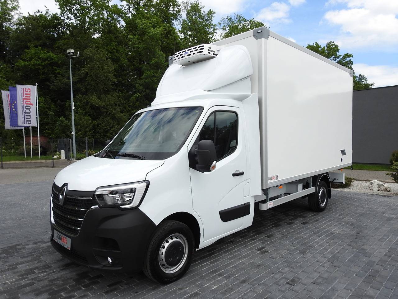 RENAULT MASTER NEW REGRIGERATOR BOX -10*C 8 PALLETS CRUISE CONTROL AIR CONDITIONING LED LIGHTS GUARANTEE  165HP leasing RENAULT MASTER NEW REGRIGERATOR BOX -10*C 8 PALLETS CRUISE CONTROL AIR CONDITIONING LED LIGHTS GUARANTEE  165HP: picture 6