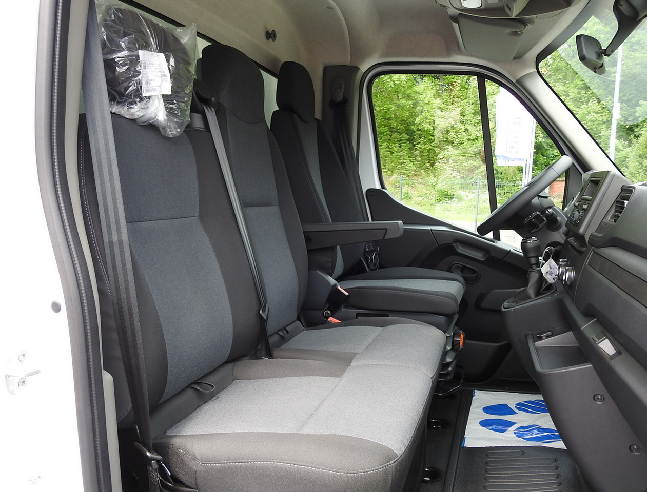 RENAULT MASTER NEW REGRIGERATOR BOX -10*C 8 PALLETS CRUISE CONTROL AIR CONDITIONING LED LIGHTS GUARANTEE  165HP leasing RENAULT MASTER NEW REGRIGERATOR BOX -10*C 8 PALLETS CRUISE CONTROL AIR CONDITIONING LED LIGHTS GUARANTEE  165HP: picture 39