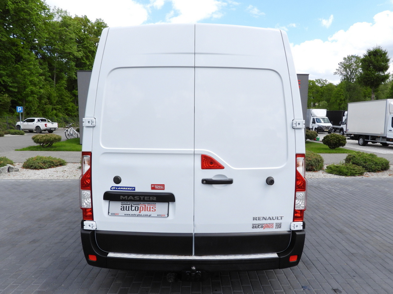 RENAULT MASTER  REFRIGERATOR VAN -20*C POWER SUPPLY 230V CRUISE CONTROL AIR CONDITIONING  145HP leasing RENAULT MASTER  REFRIGERATOR VAN -20*C POWER SUPPLY 230V CRUISE CONTROL AIR CONDITIONING  145HP: picture 10