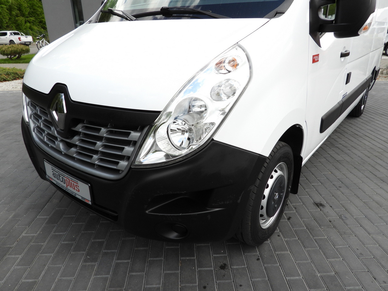 RENAULT MASTER  REFRIGERATOR VAN -20*C POWER SUPPLY 230V CRUISE CONTROL AIR CONDITIONING  145HP leasing RENAULT MASTER  REFRIGERATOR VAN -20*C POWER SUPPLY 230V CRUISE CONTROL AIR CONDITIONING  145HP: picture 17