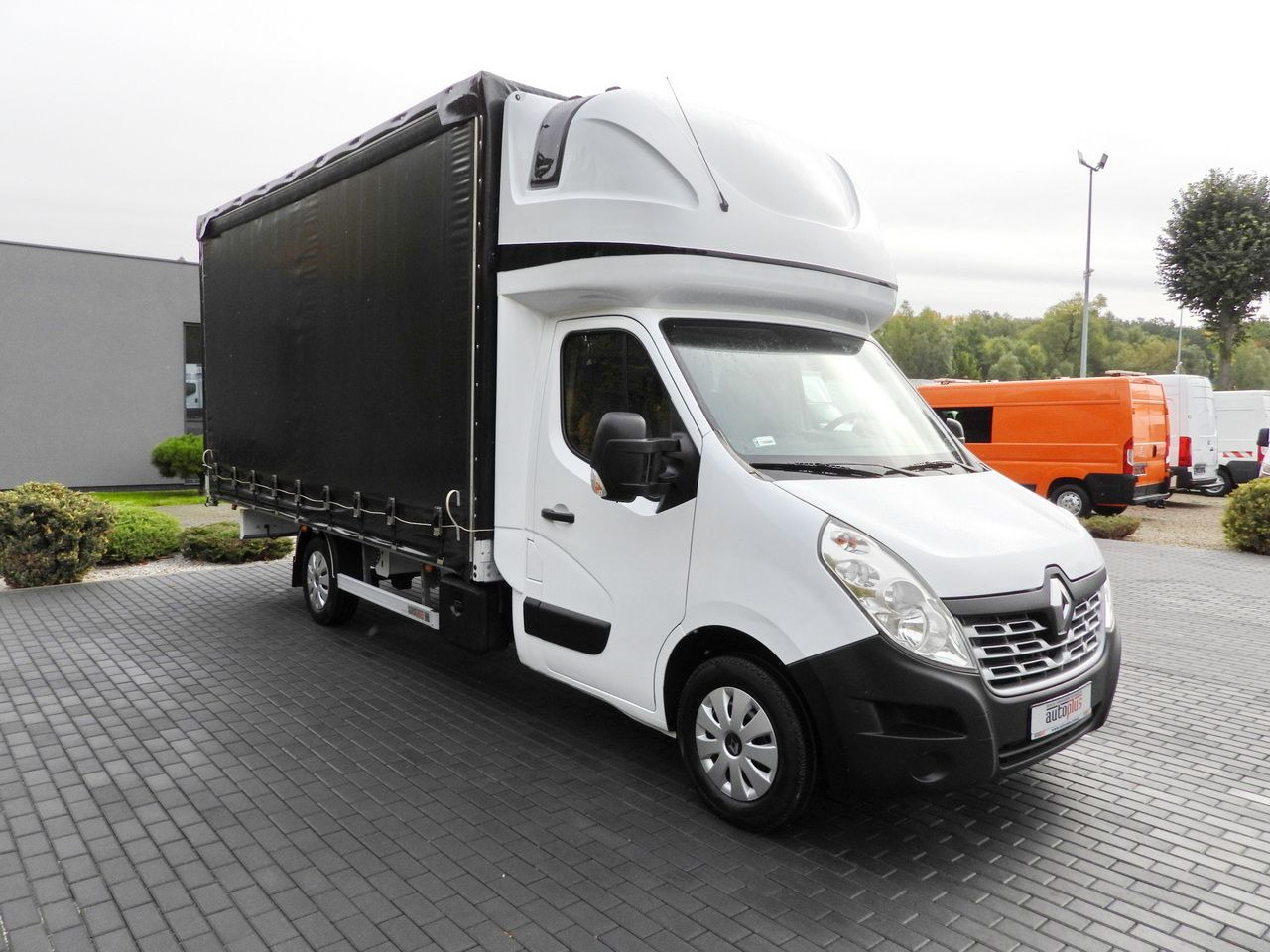 RENAULT MASTER TARPAULIN 10 PALLETS WEBASTO CRUISE CONTROL AIR CONDITIONING 170HP - Curtain side van: picture 4 RENAULT MASTER TARPAULIN 10 PALLETS WEBASTO CRUISE CONTROL AIR CONDITIONING 170HP - Curtain side van: picture 4