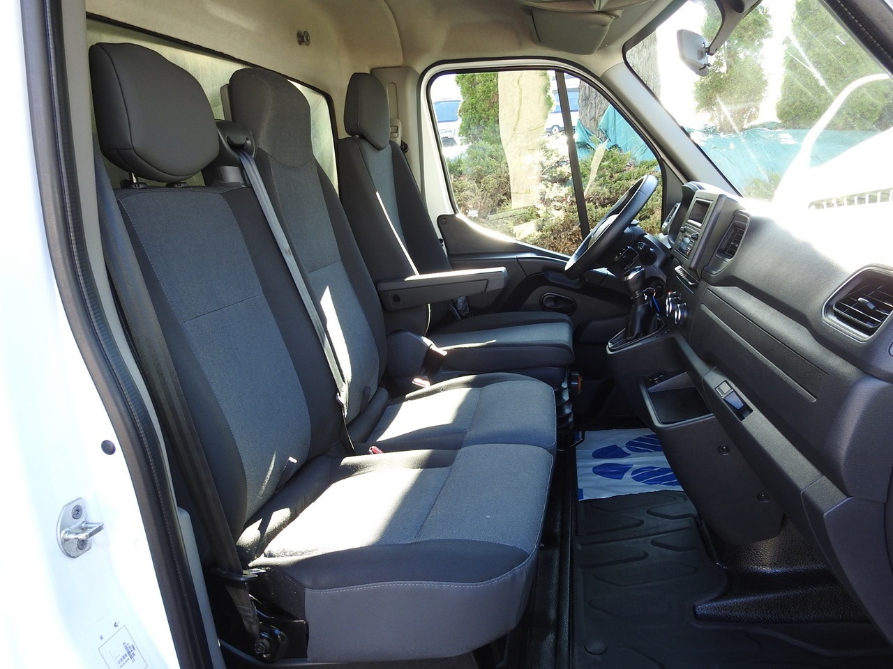 Curtain side van RENAULT MASTER TARPAULIN 10 PALLETS WEBASTO CRUISE CONTROL AIR CONDITIONING LED LIGHTS  165HP: picture 36