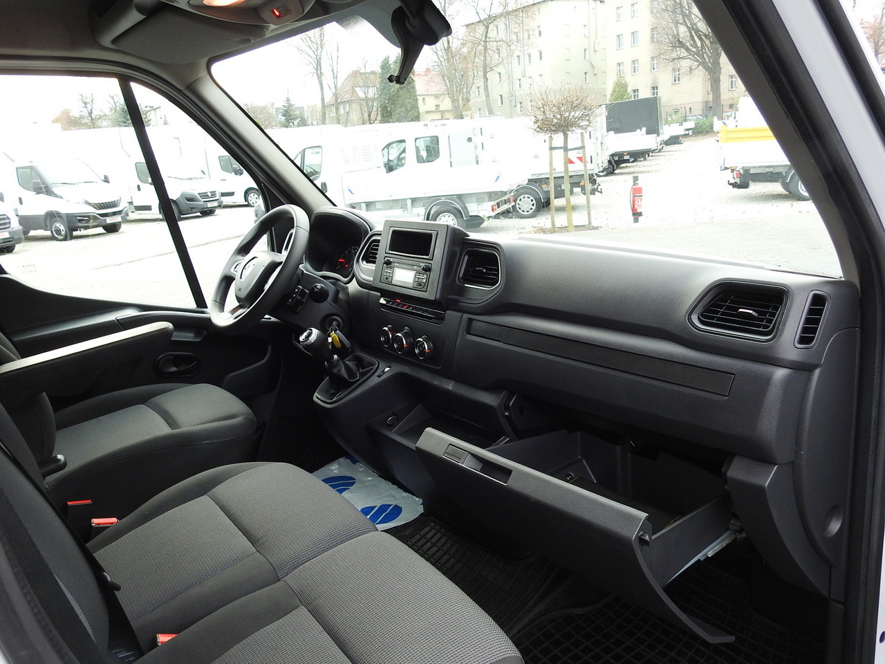 Curtain side van RENAULT MASTER TARPAULIN 10 PALLETS WEBASTO CRUISE CONTROL AIR CONDITIONING LED LIGHTS PNEUMATICS  165HP: picture 47