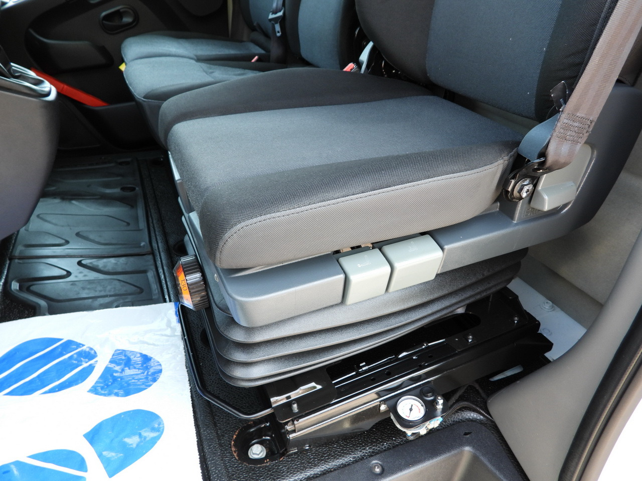 Curtain side van RENAULT MASTER  TARPAULIN LIFT 10 PALLETS WEBASTO CRUISE CONTROL LED LIGHTS PNEUMATICS AIR CONDITIONING  165HP: picture 30
