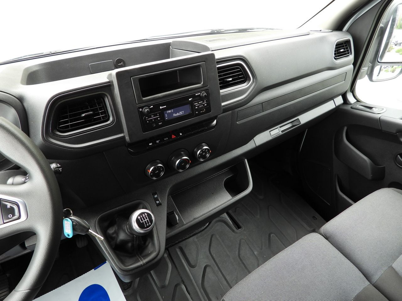 Curtain side van RENAULT MASTER TARPAULIN LIFT 9 PALLETS WEBASTO CRUISE CONTROL LED LIGHTS PNEUMATICS AIR CONDITIONING  165HP: picture 36