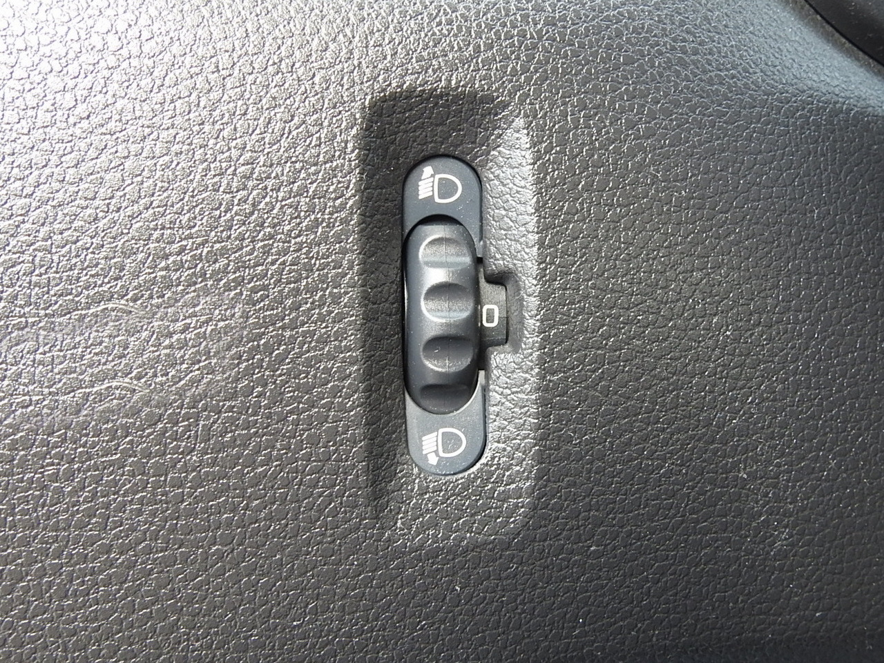 Tipper van RENAULT MASTER TIPPER CRUISE CONTROL NAVIGATION AIR CONDITIONING LED LIGHTS TWIN WHEELS LOAD WEIGHT 145HP: picture 40 Tipper van RENAULT MASTER TIPPER CRUISE CONTROL NAVIGATION AIR CONDITIONING LED LIGHTS TWIN WHEELS LOAD WEIGHT 145HP: picture 40