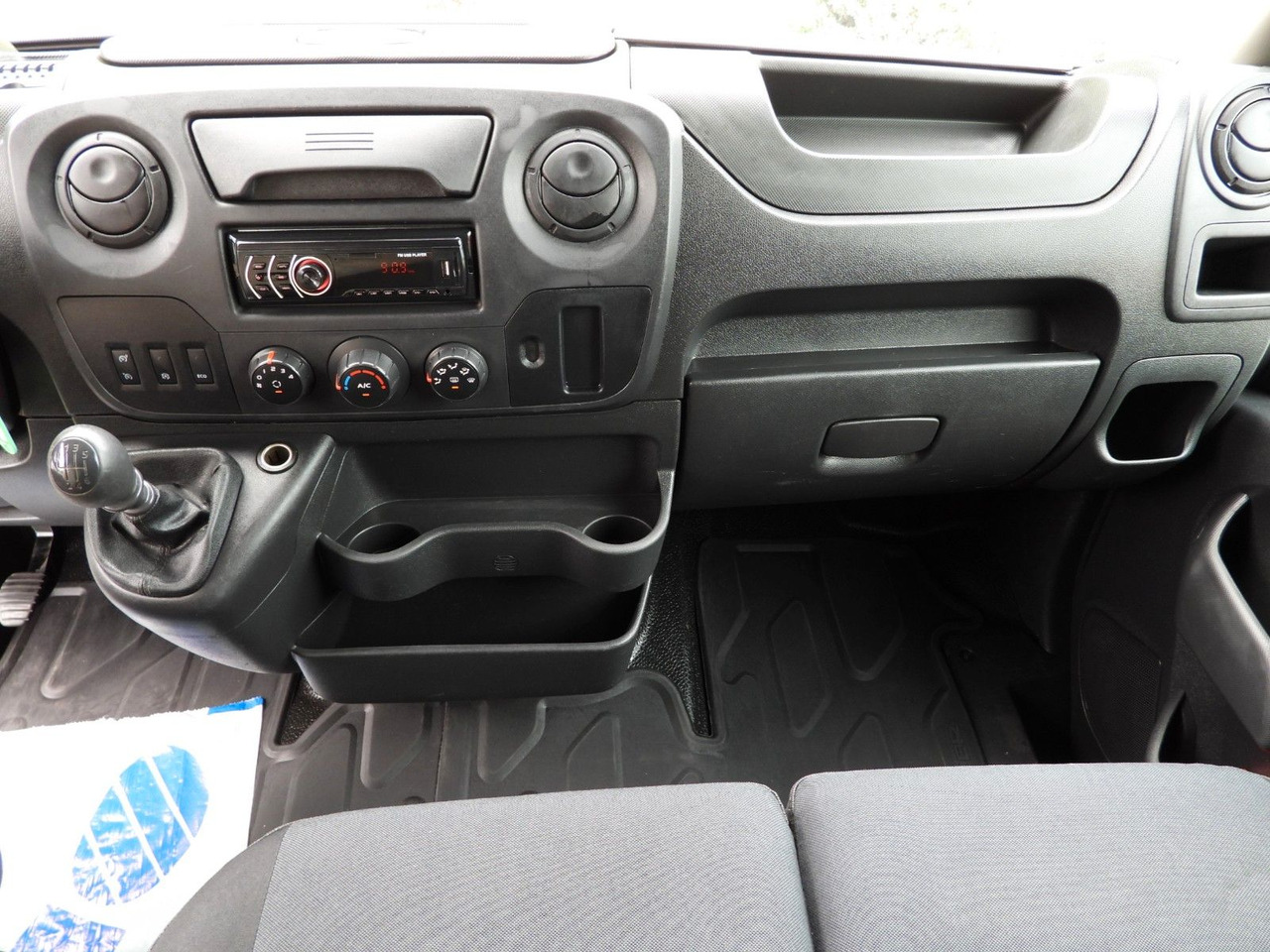 Renault MASTER  PRITSCHE PLANE 8 PALETTEN WEBASTO leasing Renault MASTER  PRITSCHE PLANE 8 PALETTEN WEBASTO: picture 25