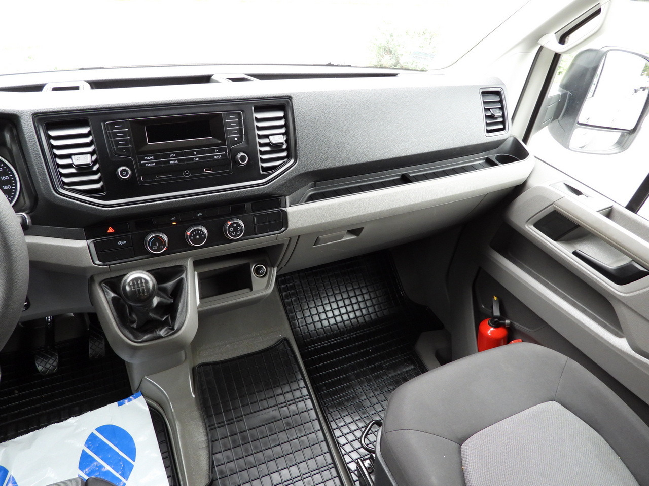 VOLKSWAGEN CRAFTER  TARPAULIN 8 PALLETS WEBASTO CRUISE CONTROL LED LIGHTS AIR CONDITIONING  180HP leasing VOLKSWAGEN CRAFTER  TARPAULIN 8 PALLETS WEBASTO CRUISE CONTROL LED LIGHTS AIR CONDITIONING  180HP: picture 37