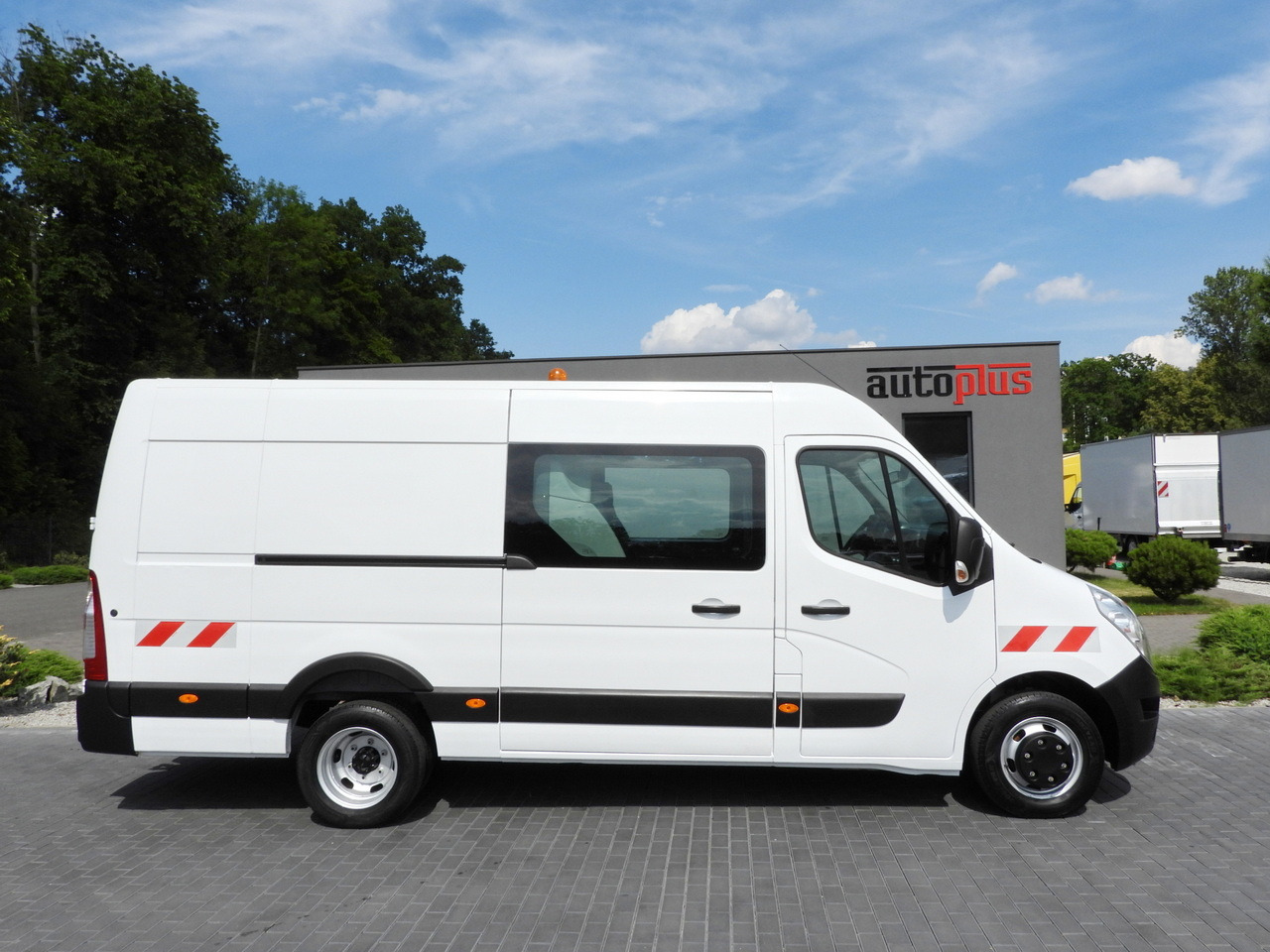 Van RENAULT MASTER BOX DELIVERY VAN 7 SEATS CRUISE CONTROL TWIN WHEELS AIR CONDITIONING  145HP: picture 7