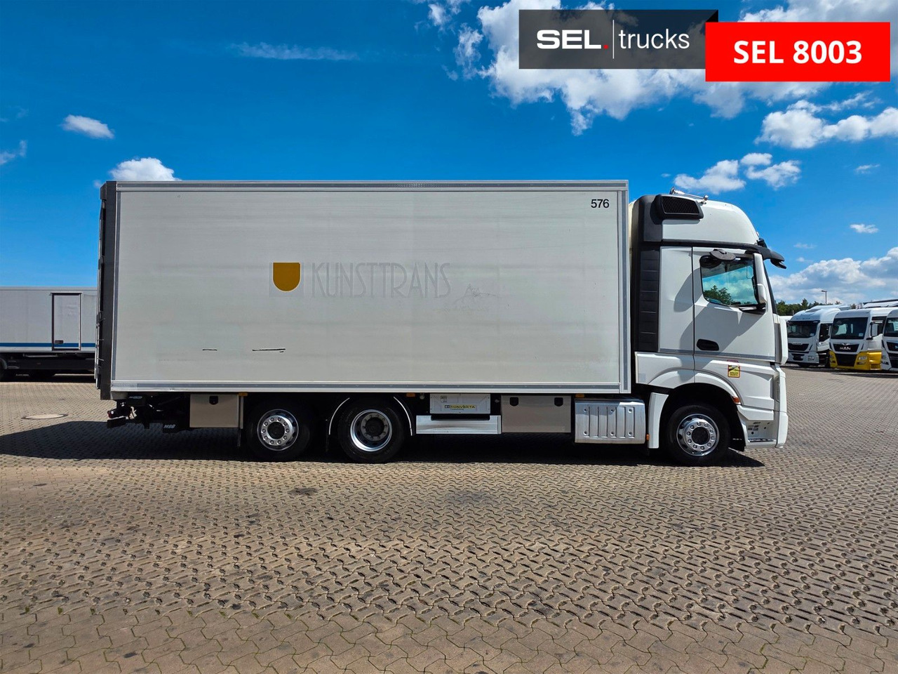 Mercedes-Benz Actros 2551 /Retarder/Ldbw/Konvekta/Lenkachse - Box truck: picture 4 Mercedes-Benz Actros 2551 /Retarder/Ldbw/Konvekta/Lenkachse - Box truck: picture 4