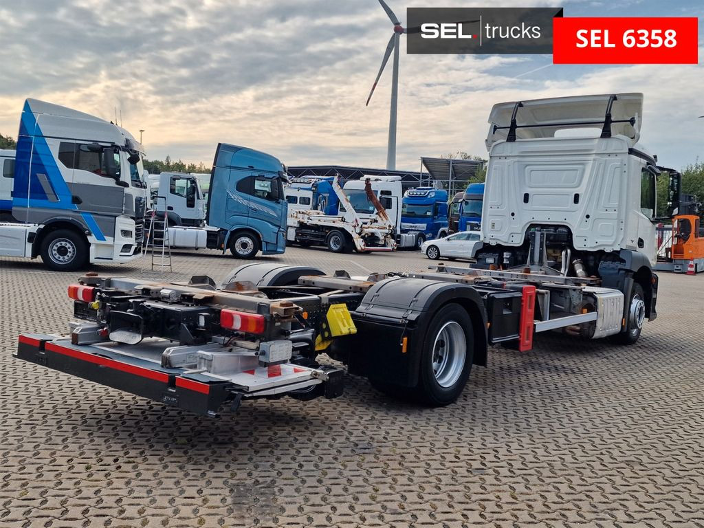 Mercedes-Benz Antos 1840 / Ladebordwand / Retarder Mercedes-Benz Antos 1840 / Ladebordwand / Retarder - Container transporter/ Swap body truck: picture 5 Mercedes-Benz Antos 1840 / Ladebordwand / Retarder Mercedes-Benz Antos 1840 / Ladebordwand / Retarder - Container transporter/ Swap body truck: picture 5