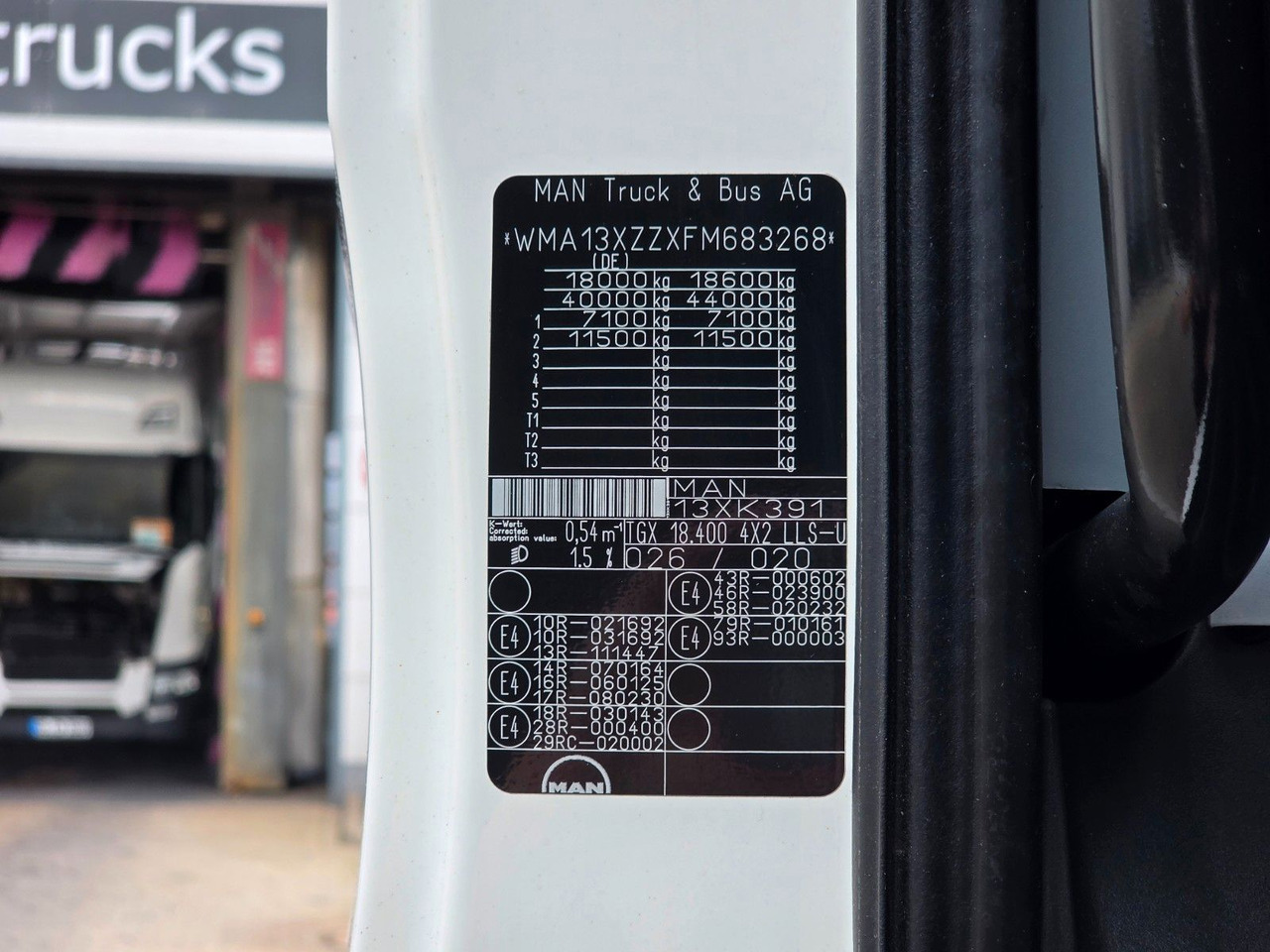 Tractor unit MAN TGX 18.400 4x2 LLS-U / ZF Intarder / Hubkupplung: picture 14 Tractor unit MAN TGX 18.400 4x2 LLS-U / ZF Intarder / Hubkupplung: picture 14