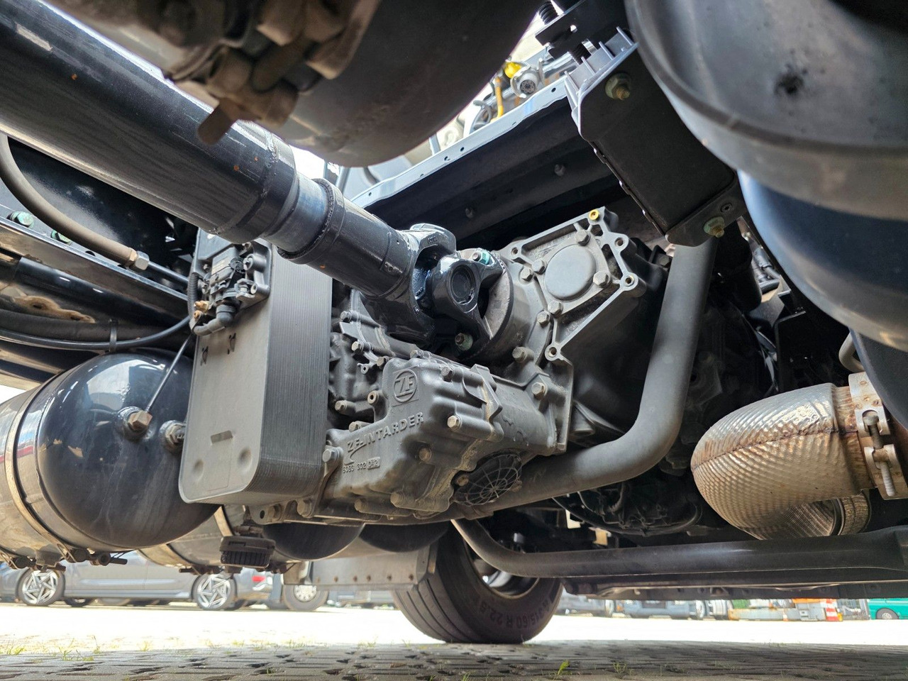 Tractor unit MAN TGX 18.400 4x2 LLS-U / ZF Intarder / Hubkupplung: picture 13 Tractor unit MAN TGX 18.400 4x2 LLS-U / ZF Intarder / Hubkupplung: picture 13