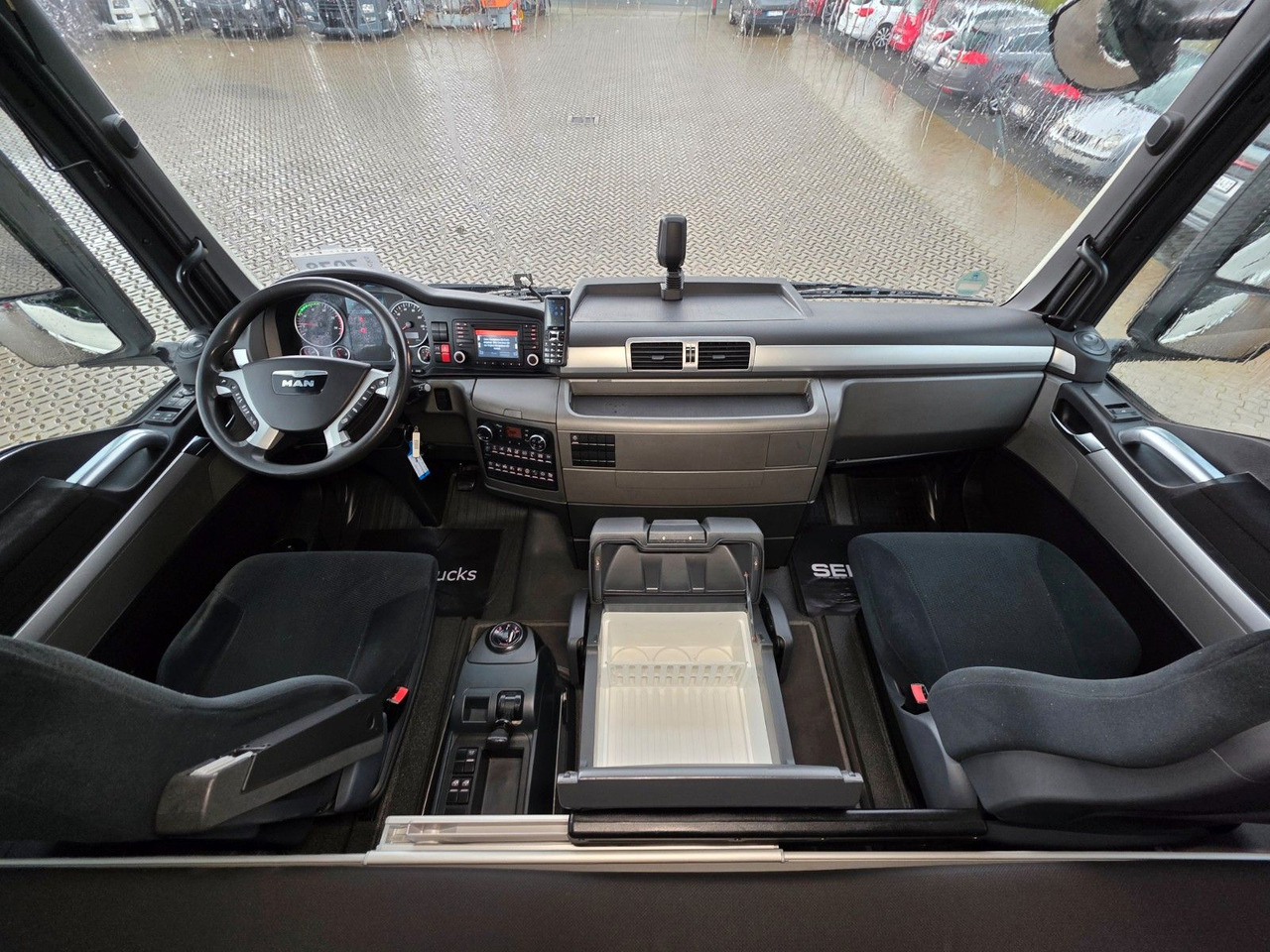 Tractor unit MAN TGX 18.400 4x2 LLS-U / ZF Intarder / Hubkupplung: picture 22 Tractor unit MAN TGX 18.400 4x2 LLS-U / ZF Intarder / Hubkupplung: picture 22