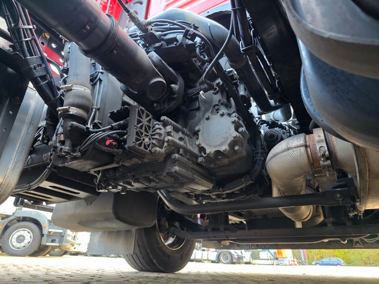 Tractor unit MAN TGX 18.460 4X2 BLS / Retarder / 2 Tanks / ADR AT: picture 21