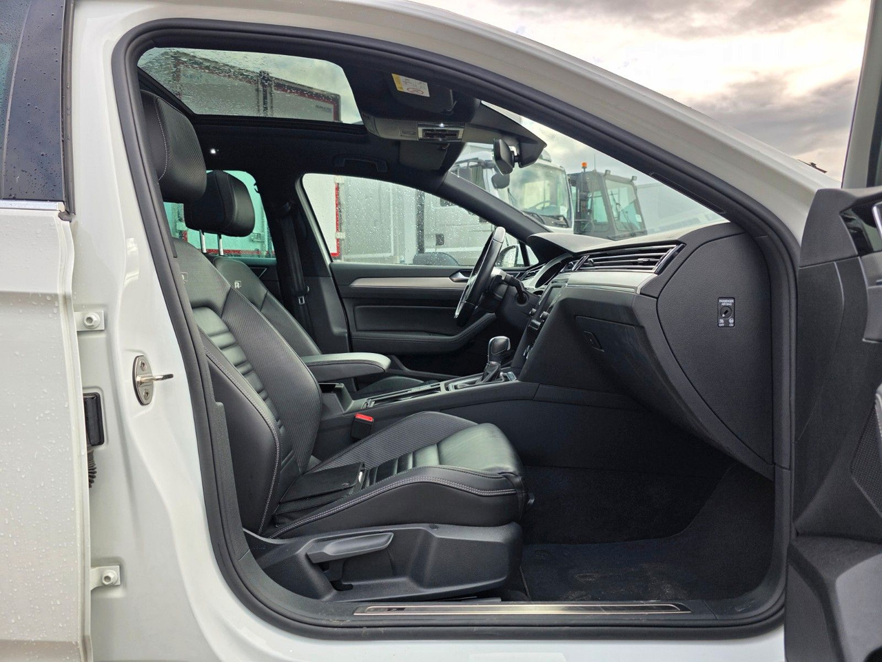 Station wagon Volkswagen Passat Variant Highline BMT/Start-Stopp: picture 19