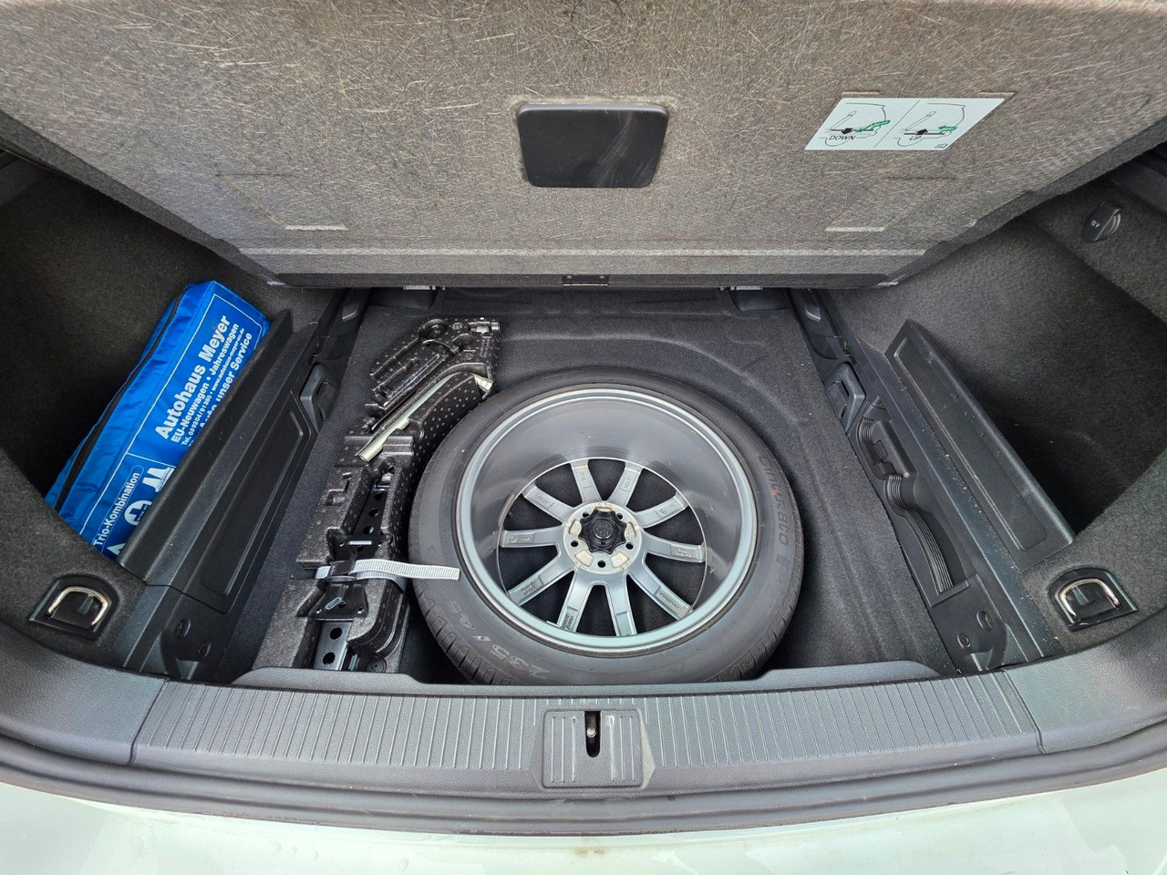 Station wagon Volkswagen Passat Variant Highline BMT/Start-Stopp: picture 11