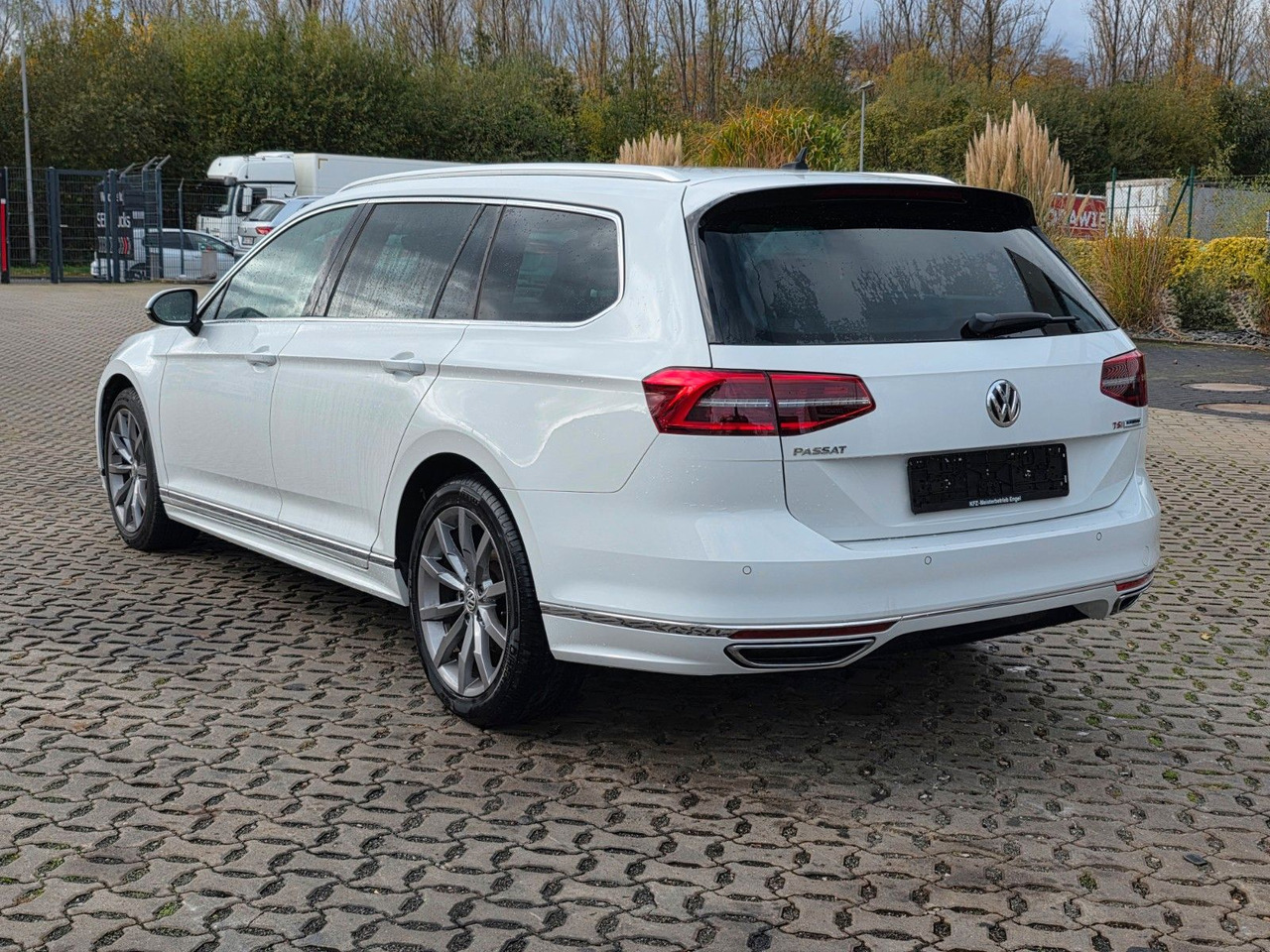 Station wagon Volkswagen Passat Variant Highline BMT/Start-Stopp: picture 7