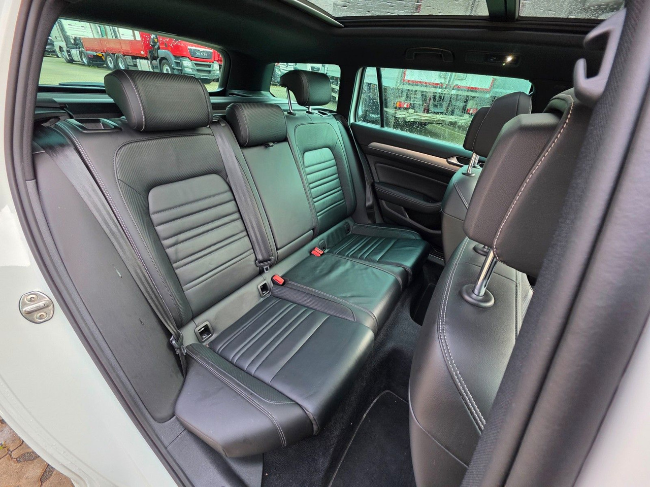 Station wagon Volkswagen Passat Variant Highline BMT/Start-Stopp: picture 22