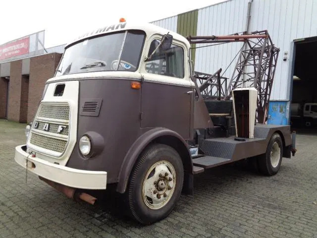 DAF 1300 BB NL KENTEKEN - Crane truck: picture 1 DAF 1300 BB NL KENTEKEN - Crane truck: picture 1