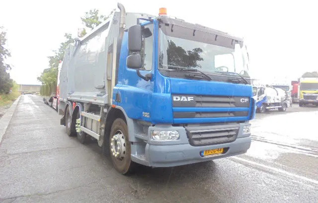 DAF CF 75 310 NL KENTEKEN TUV-APK 01-26 - Garbage truck: picture 3 DAF CF 75 310 NL KENTEKEN TUV-APK 01-26 - Garbage truck: picture 3