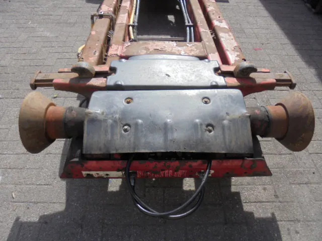 Hiab MULTILIFT XR21Z61 - Hook lift truck: picture 5 Hiab MULTILIFT XR21Z61 - Hook lift truck: picture 5