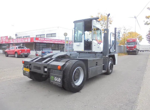 Kalmar TT616I - Terminal tractor: picture 5 Kalmar TT616I - Terminal tractor: picture 5