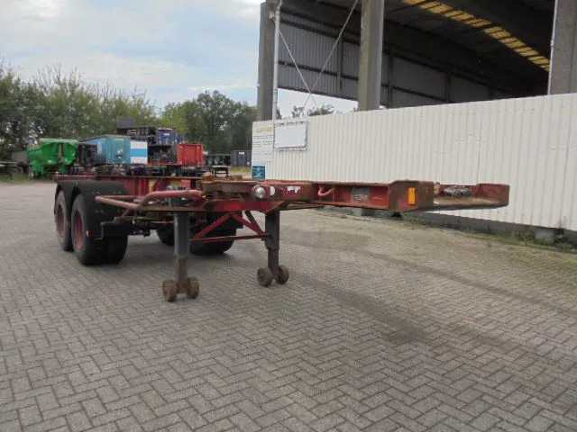 Krone SZC 20 Z STEEL SUSPENSION NL KENTEKEN 6 IN STOCK - Container transporter/ Swap body semi-trailer: picture 3 Krone SZC 20 Z STEEL SUSPENSION NL KENTEKEN 6 IN STOCK - Container transporter/ Swap body semi-trailer: picture 3