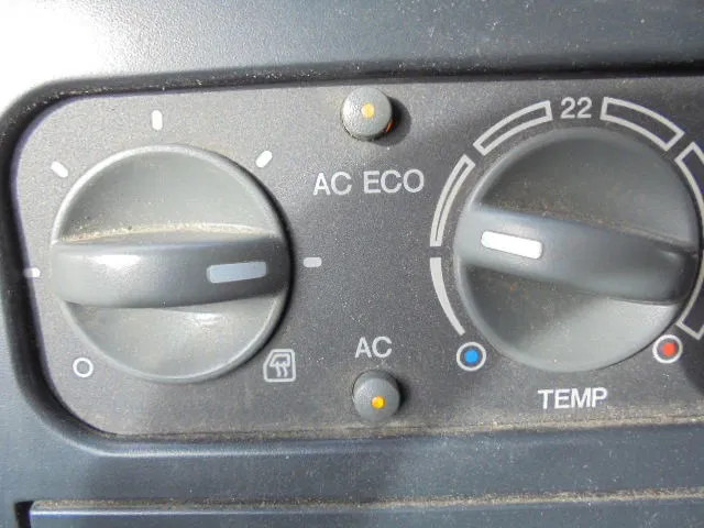 Crane truck MAN TGL 12.220 NL TRUCK: picture 8