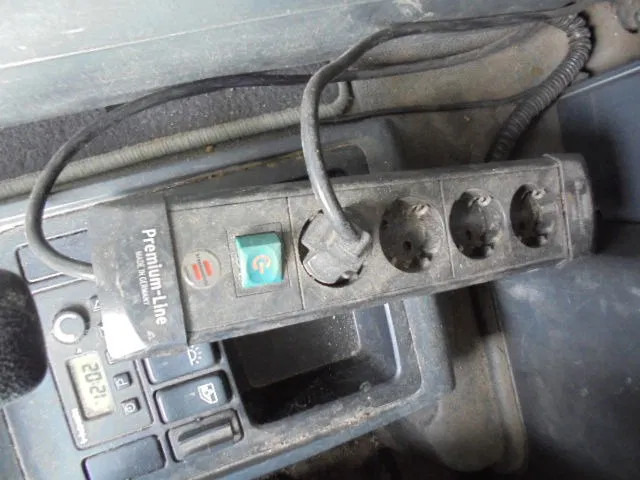 Crane truck MAN TGL 12.220 NL TRUCK: picture 16