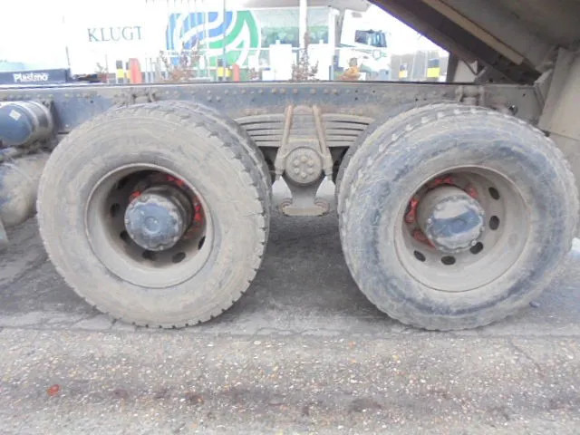 Tipper MAN TGS 35.400 8X4 RHD: picture 8