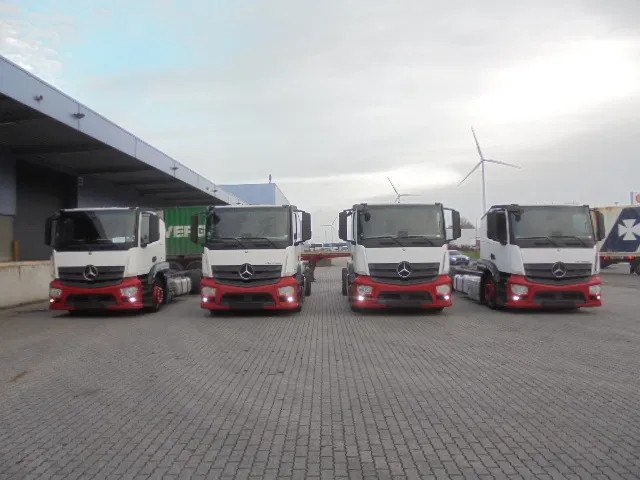 Mercedes-Benz ACTROS 2340 LL 6X2 KASSBOHRER - Autotransporter truck: picture 2 Mercedes-Benz ACTROS 2340 LL 6X2 KASSBOHRER - Autotransporter truck: picture 2