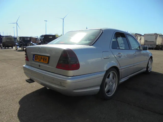 Mercedes-Benz C-Klasse 43 AMG - Sedan: picture 3 Mercedes-Benz C-Klasse 43 AMG - Sedan: picture 3