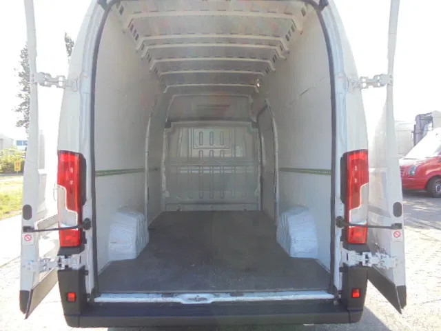Opel Movano L3H2 2.2L BLUE HDI 165 - Panel van: picture 5 Opel Movano L3H2 2.2L BLUE HDI 165 - Panel van: picture 5
