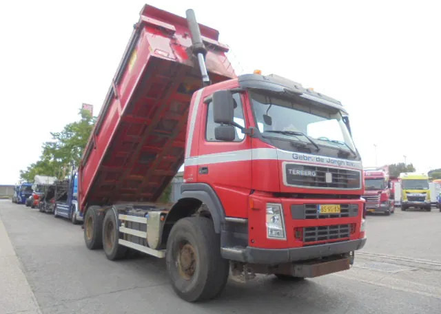 Terberg FM 1350 6X6 MANUAL TRANSMISSION NL TRUCK - Tipper: picture 3 Terberg FM 1350 6X6 MANUAL TRANSMISSION NL TRUCK - Tipper: picture 3